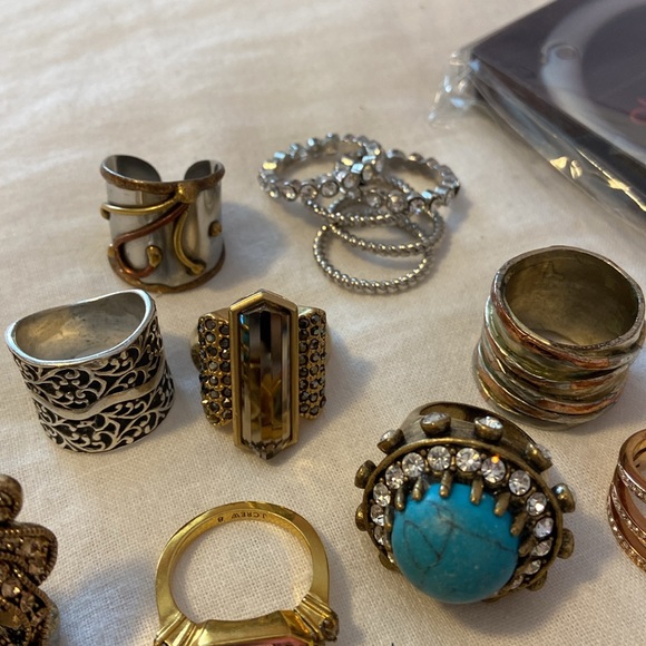 Rings - Picture 5 of 5